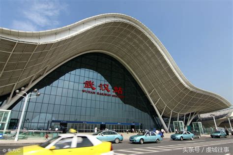 直击：哪座才是武汉最大的火车站？汉口站vs武昌站vs武汉站！-搜狐大视野-搜狐新闻