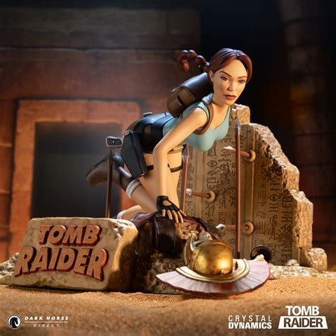 Tomb Raider Chronicles - DARK HORSE DIRECT REVEALS NEW LARA CROFT STATUE