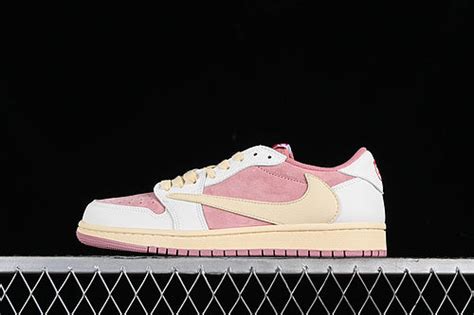Travis Scott x Air Jordan 1 AJ1 Low - Shy Pink