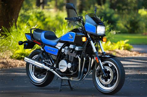 1985 Honda Nighthawk S
