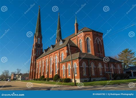 St. Hyacinth Church stock photo. Image of christian, green - 69669782