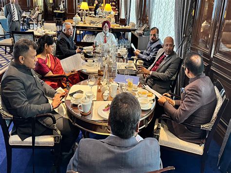 In Moscow, Indian envoy Vinay Kumar briefs all-party delegation on ...