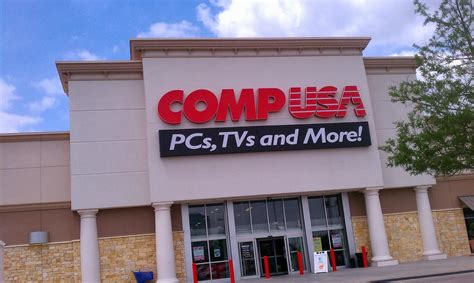 CompUSA Computer Store 的图像结果