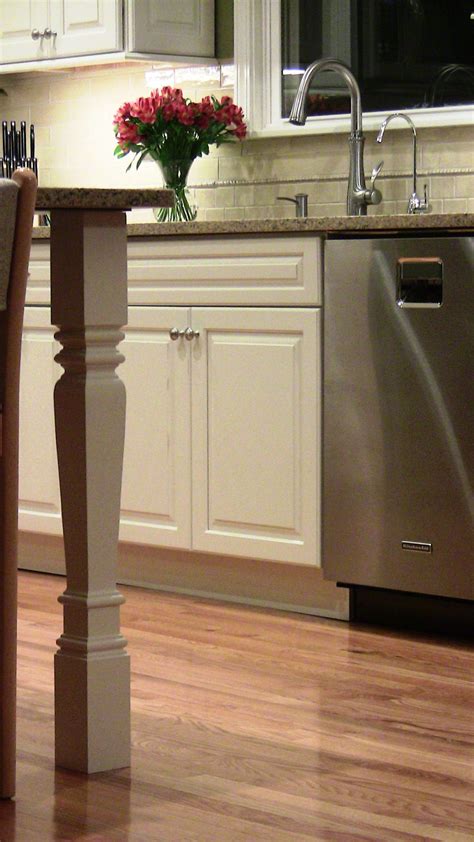 Kitchen Island Legs: Why They Add A Touch Of Style To Any Home ...
