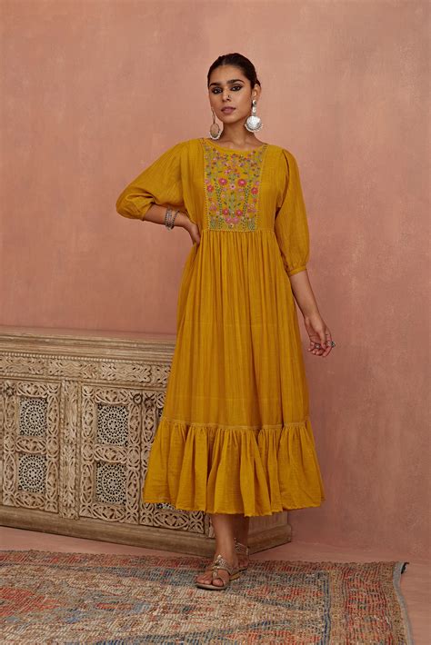Shop Embroidered Tunics Sets | Floral Maxi Dresses – Kritika Dawar