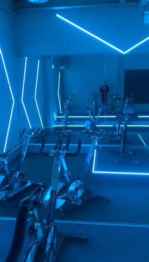 LED Lighting at the Gym 的图像结果