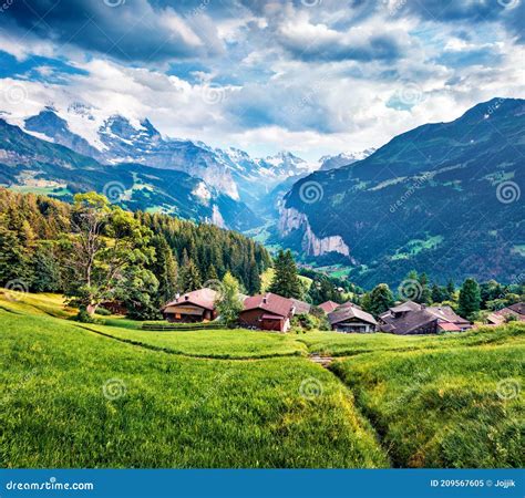 Amazing Summer View of Wengen Village. Green Morning Scene of ...