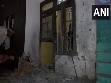 J-K: Panic among locals after Pakistan troops resort to unprovoked ...