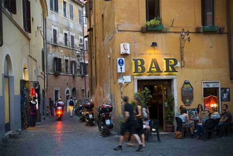 8 Things to Do in Rome's Trastevere Neighborhood