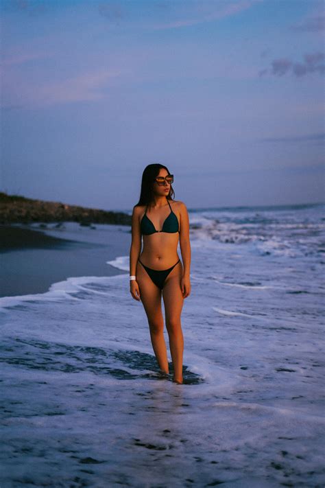 Karoline+Leavitt+Bikini Photos, Download The BEST Free Karoline+Leavitt ...