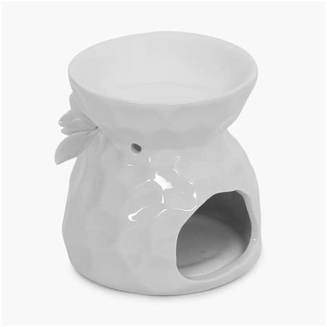 Buy Splendid Flower Candle Holder from Home Centre at just INR 399.0