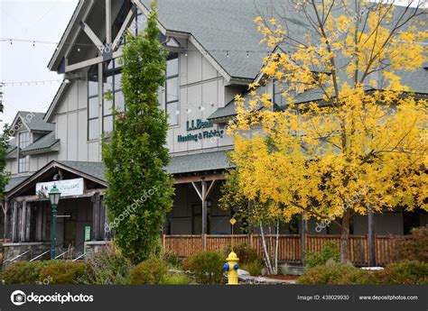 Freeport Sep Caza Pesca Parte Bean Flagship Store Freeport Maine — Foto ...