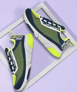 CAMPUS Tom & Jerry Boys & Girls Lace Running Shoes Price in India - Buy ...