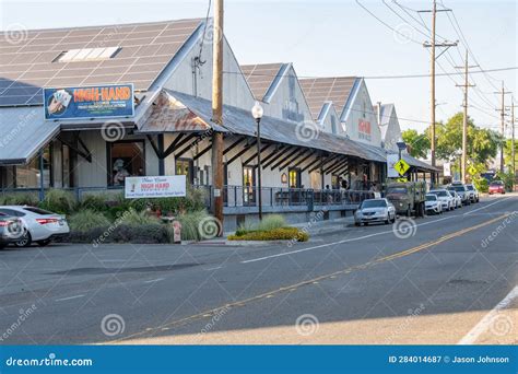 High Hand Restaurant in Loomis, CA Editorial Photography - Image of ...
