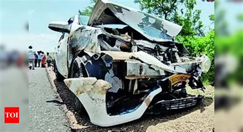Car Accident: Speeding car hits animal on Nellore-Mumbai highway ...