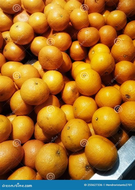 An Organic Lokal Orange in Market Shelves Stock Photo - Image of orange ...
