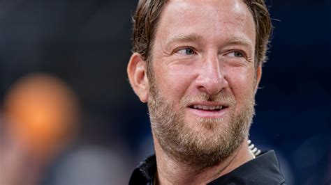 Barstool Sports' Dave Portnoy shares Cincinnati bookstore review