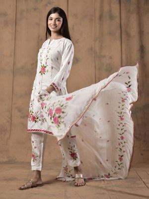 Buy GULABI DORI White Hand Painted Silk Shantung Suit (Set of 3) Online