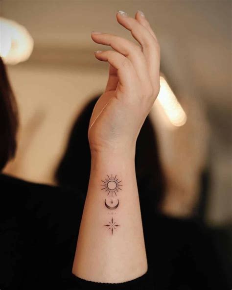 Amazing sun tattoo design ideas and meaning – Artofit