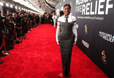 GRAMMY Live From The Red Carpet At The 2025 GRAMMYs: Watch Red Carpet ...