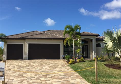 Luxury Homes In Cape Coral Florida