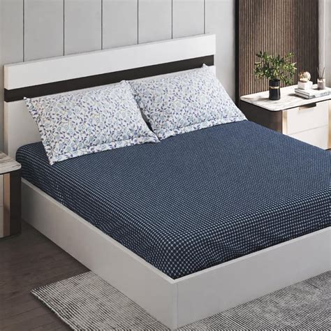 Buy Restful Reflections Cotton 250TC Printed 3Pcs Super King Bedsheet ...