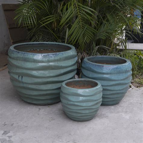 Buy Planters |Broad Ruffle Aqua Pot |Shop at Beruru