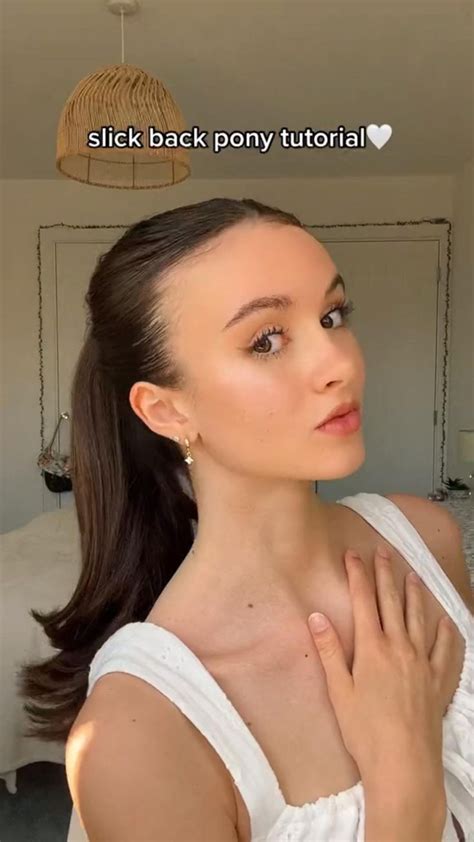 Tutorial of Slick High Ponytail 的图像结果