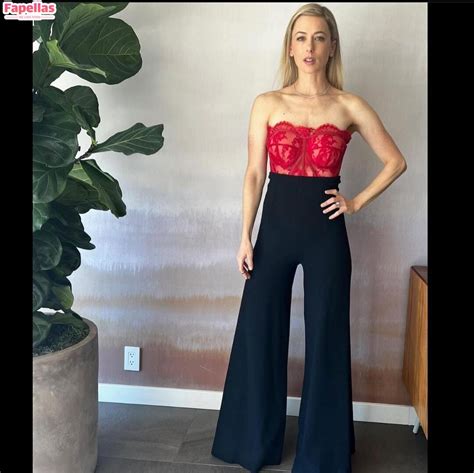 Iliza Shlesinger aka ilizas Nude Leaks - Fapellas