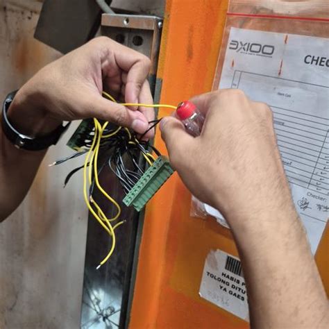 Jual Service Maintenance Kalibrasi Panel Lift Barang Dumwaiter Hoist ...