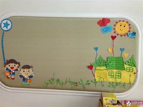 幼儿园美工作品展示区布置图片_教室布置网