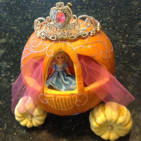 Princess pumpkin - Q would love this | Princess pumpkin, Pumpkin ...
