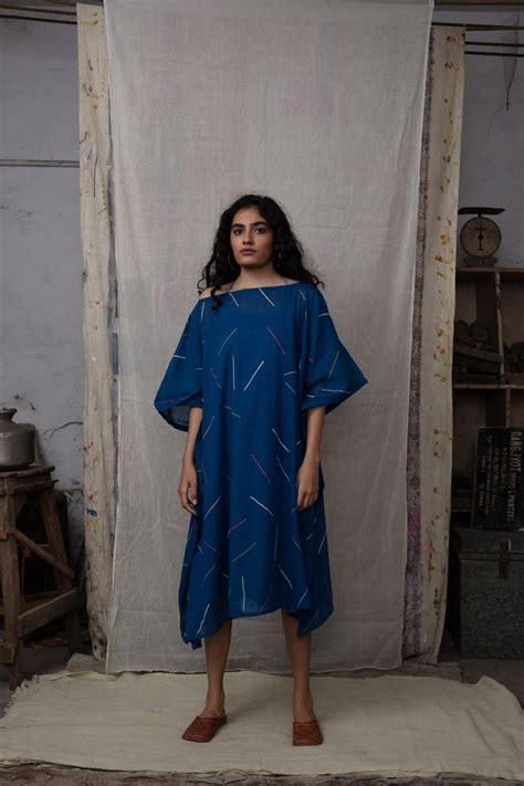 Boat Neck Sprinkles Indigo Kaftan – BANANA labs