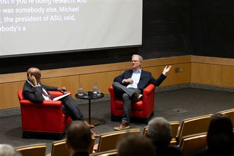 Science editor-in-chief discusses state of US research during UIC visit | UIC today