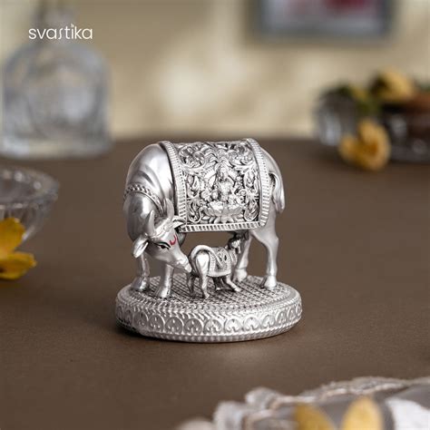 Kamdhenu Cow with Calf Idol – Silver Kamadhenu for Vastu & Home Decor