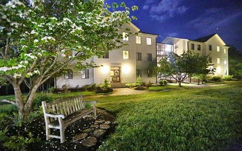 SATCHIDANANDA ASHRAM - YOGAVILLE (Buckingham) - Spa Reviews & Photos ...