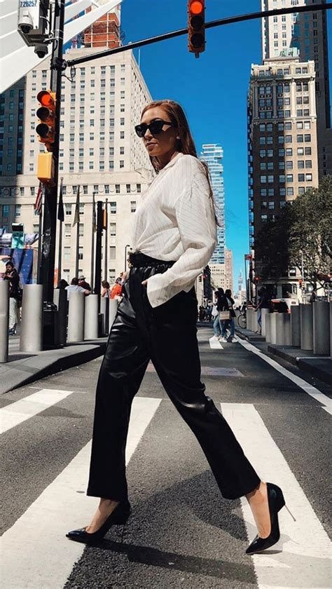 Business-Casual 女生 的图像结果