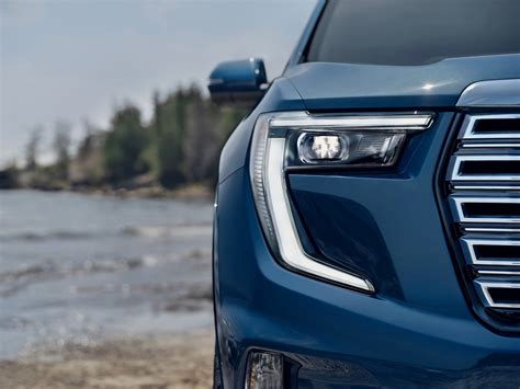 Bigger Is Better: 2024 GMC Acadia Is a Cut Above, Has Even More Space for People and Cargo ...