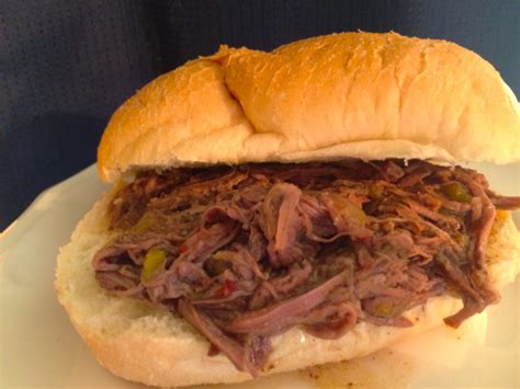 Slow Cooker Italian Shredded Beef Sandwiches - 4 Smart Points - Meal ...