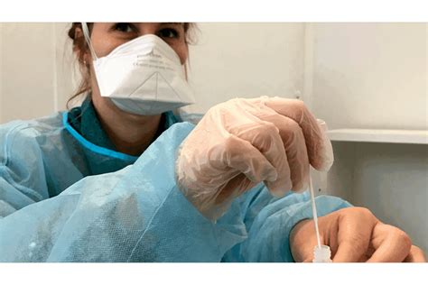 Here’s what to know about the new COVID variant ‘razor blade throat ...