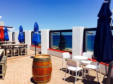 OCEAN BEACH HOTEL (Cottesloe) - Hotel Reviews, Photos, Rate Comparison ...
