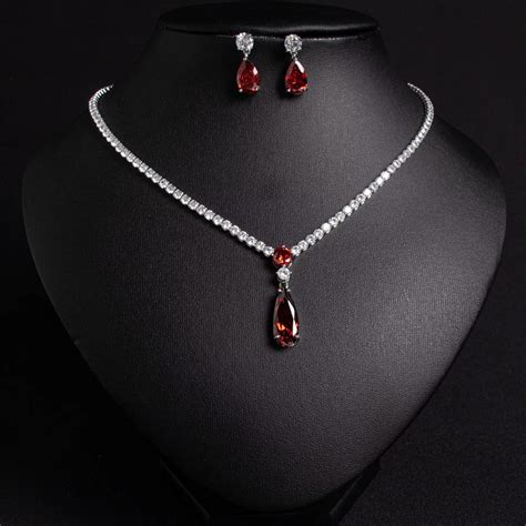Classic Crystal Drop Shape Necklace Set with Drop Earrings – Elegant F ...
