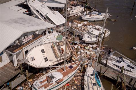 Hurricane Ian Leaves Behind a Staggering Scale of Damage in Florida ...
