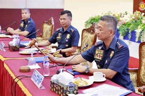 Nartatez presides over first PNP command conference as acting chief ...