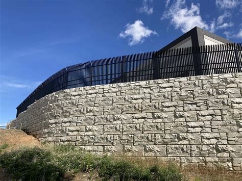 Retaining Wall With Curve at Gerald Maurer blog