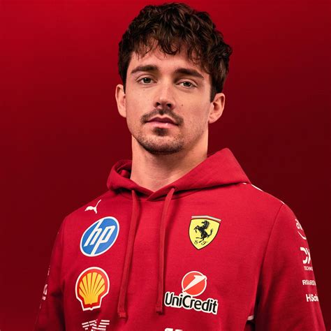 Scuderia Ferrari 2025 Jersey Hoodie – 1lessidiot
