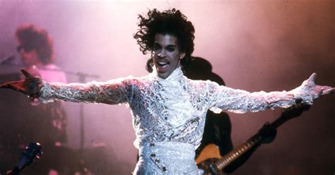 5 Iconic Prince Moments His Hurried Obituaries Have Missed Out!