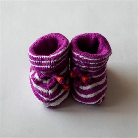 Baby Shoes – Moms Home