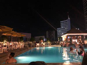 QUEST SERVICED RESIDENCES (Cebu Island/Cebu City) - Apartment Reviews ...