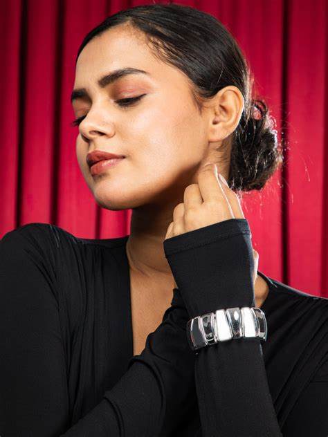 Shop Niscka Bangle Set Online | Price Start With Rs199 - Niscka